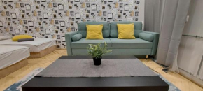 Studio 4 Apartment in the Party District Budapest